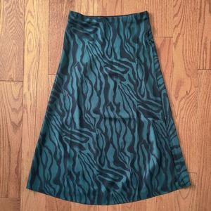 *JCREW* Green tiger print midi skirt